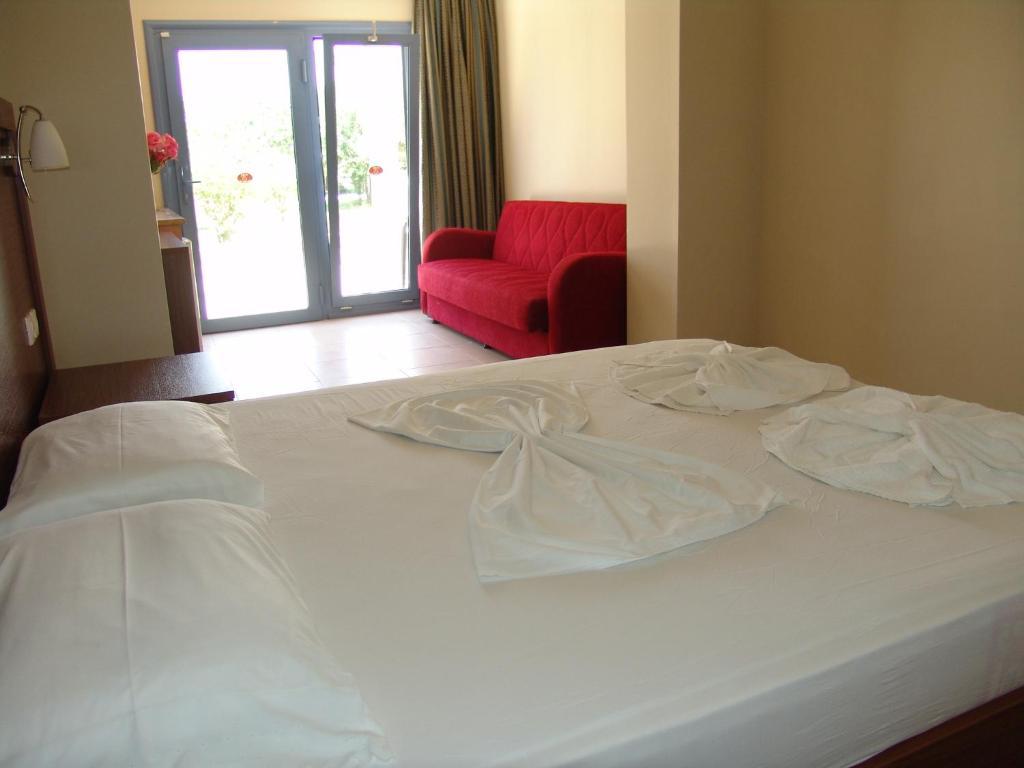 Hermes Hotel Kéfalos Habitación foto